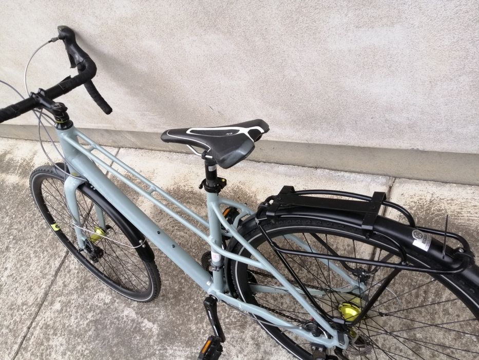 Trekking gravel giant  28 frâne disc