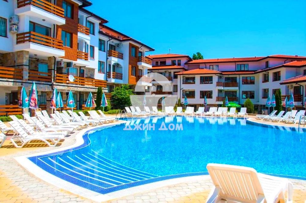 Продава се Едностаен апартамент в с. Кошарица, Област Бургас - 54 кв.м за 1121 €/кв.м - Снимка #7