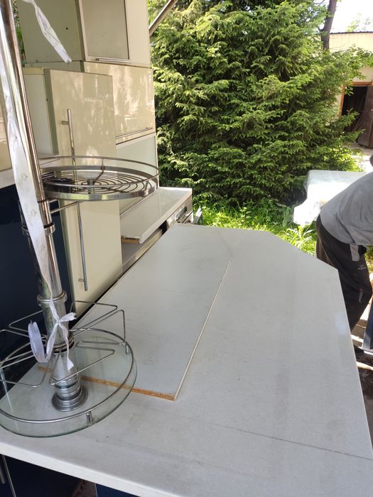 СРОЧНО ! Продам кухонный гарнитур