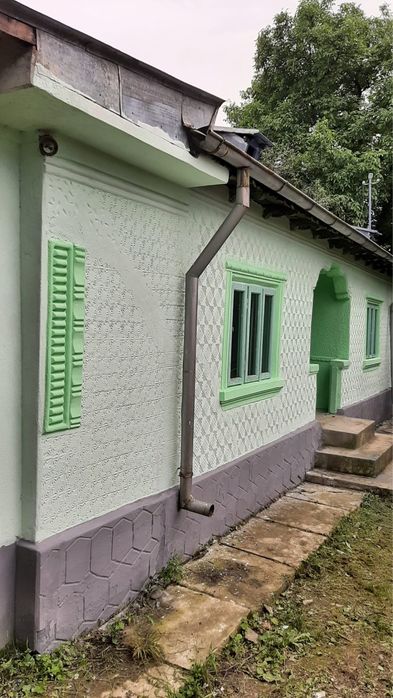 Casă de vânzare – 1260 mp - Mocești, Strada Principala, nr 294, județul Prahova – 32.000 € -
