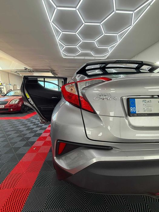 TOYOTA C-HR 2017 — imagine 5