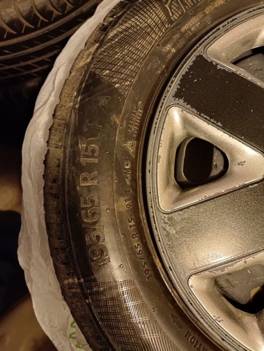 Продам диски с резиной R15