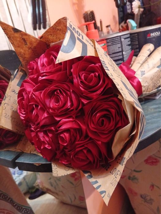 Букеты из атласных лент