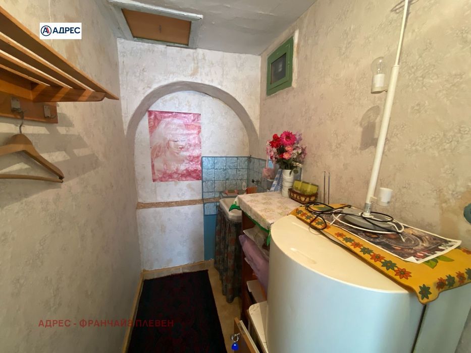 Продава се Къща в с. Горно Пещене, Област Враца - 65 кв.м за 314 €/кв.м - Снимка #7