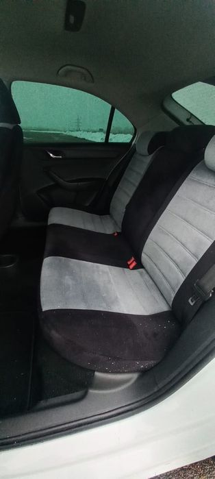 Продам автомобиль Skoda Rapid Elegance