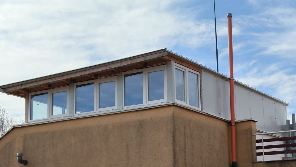 Конструкция от дърво и термопанел 5х9х2,5 м - 45м"