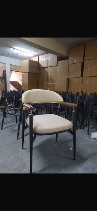 Столове за ресторанти и кафенета