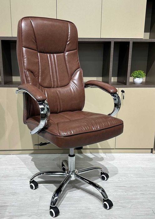 Офисное кресло  C818-для Руководителя !