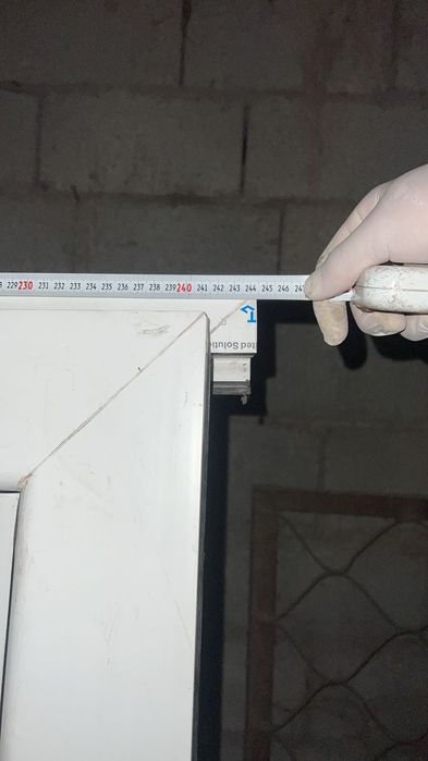 Продам дверь витражный