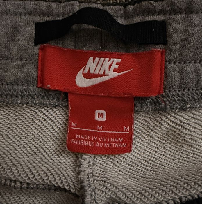 Продажа оригинальных штанов Nike