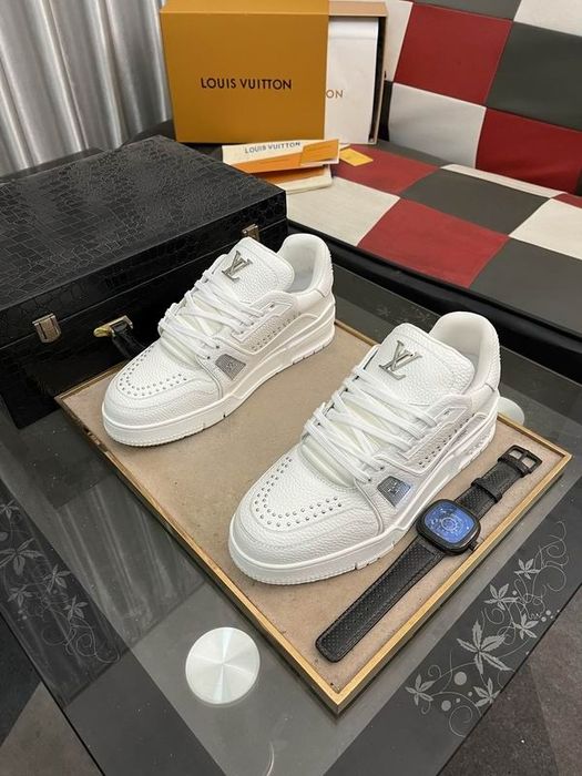 Luis Vuitton piele naturala 2025