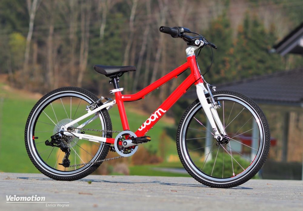 Bicicleta copil - Voom 4- rosu