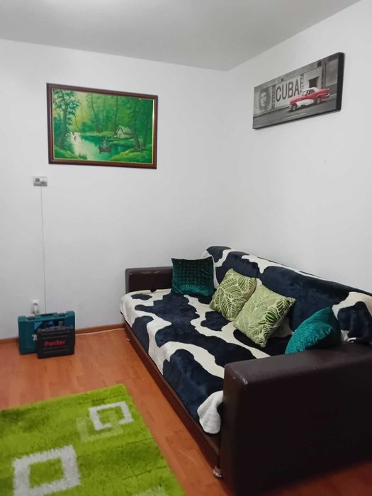 Inchiriez apartament cochet direct proprietar