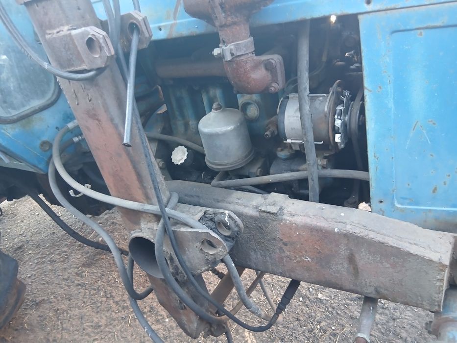 Продам трактор мтз
