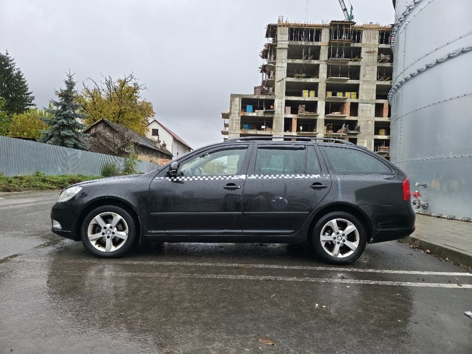 SKODA Octavia 2012 — imagine 5