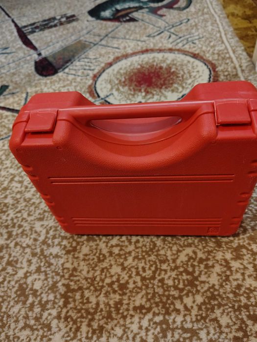 Продавам Вакуумната помпа.