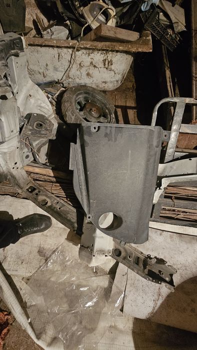 Лексус рх330 крыло