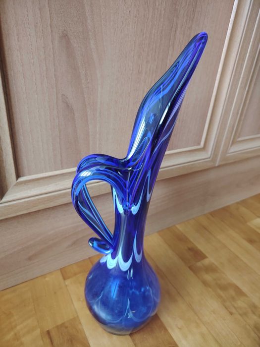 Ръчно изработена ваза от арт стъкло