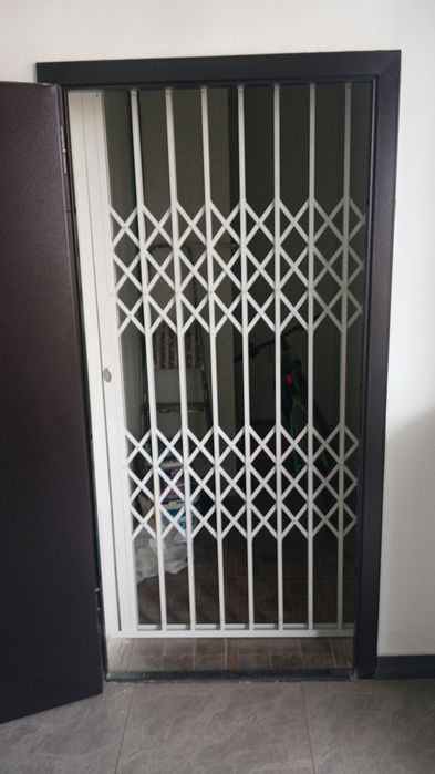 Раздвижные решотки