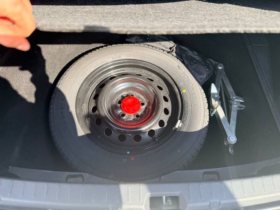 Toyota Corolla 2008г.