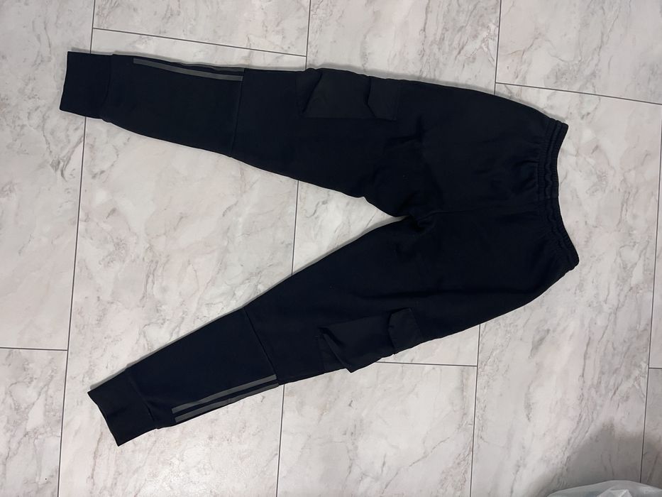 Pantaloni Adidas Negri