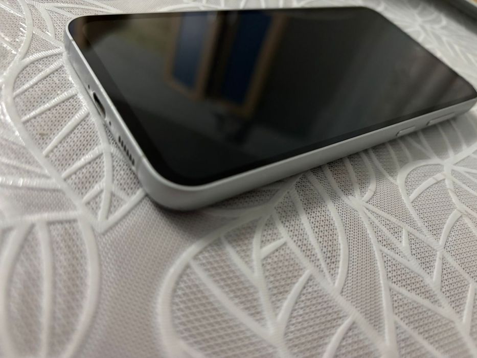 Samsung galaxy S23fe