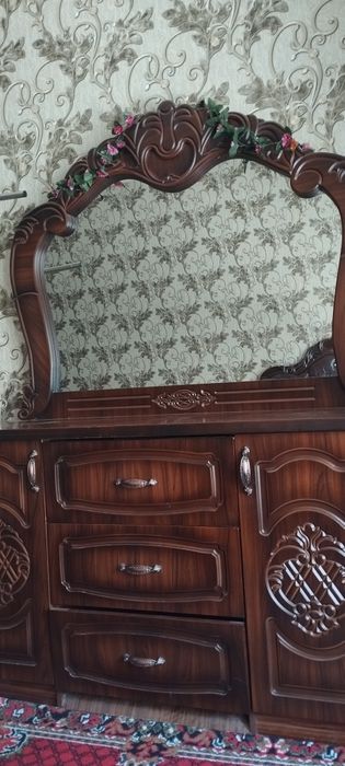 SAMARQAND spalniy  garnitur sotiladi sifati zo'r