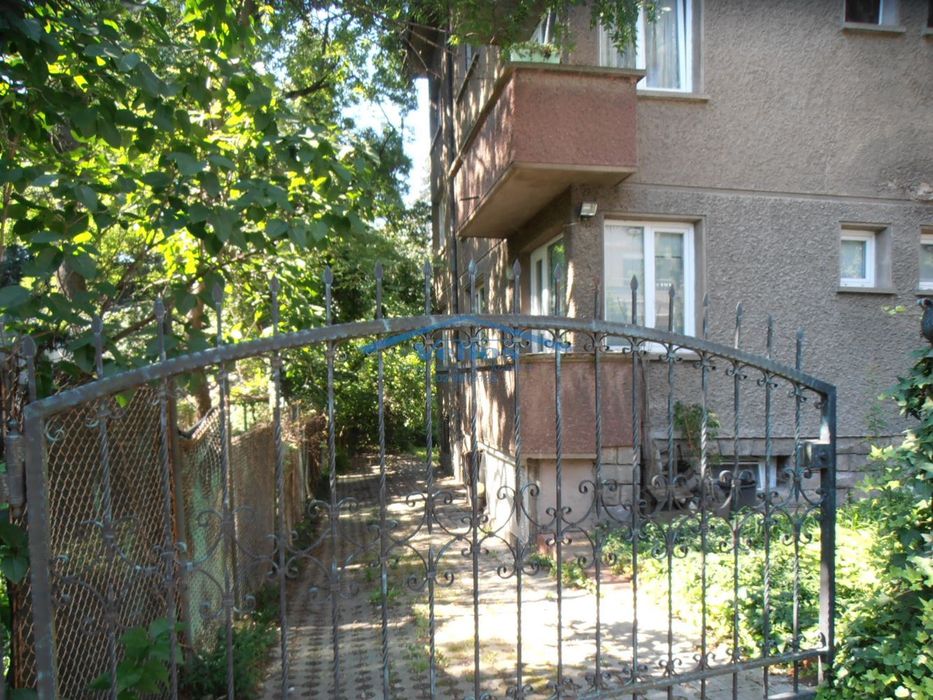 Дава се под наем Офис в София, Лозенец - 90 кв.м за 800 € - Снимка #11