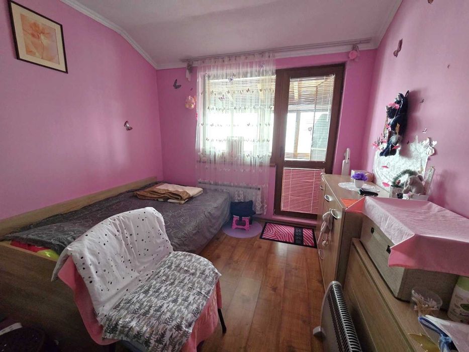 Обзаведен двустаен апартамент в сграда с ниска такса поддръжка, Банско