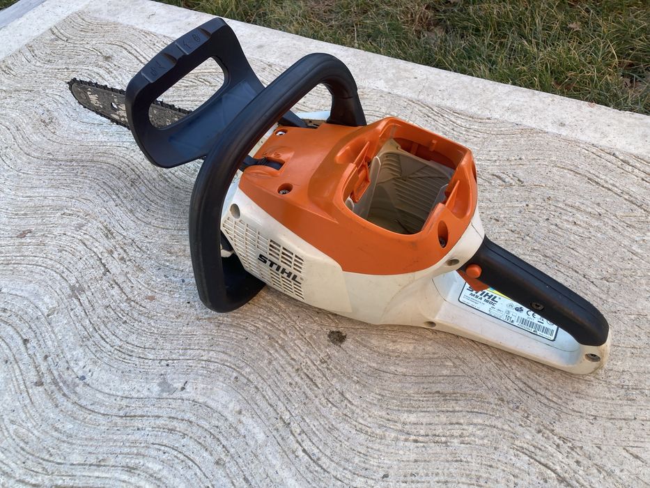 Drujba-Motofierastrau pe Baterie STIHL MSA 160 C doar Corp Defect