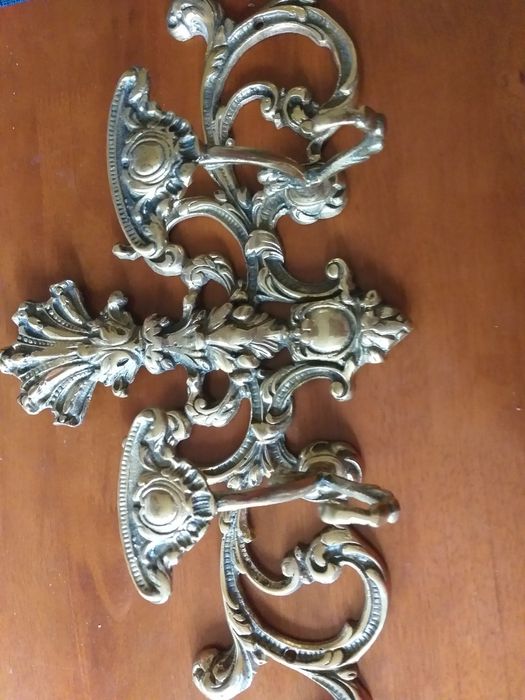 Cuier bronz cu 4 agatatori