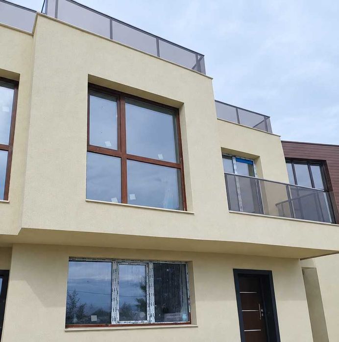 Продава се Къща в Варна, м-т Акчелар - 143 кв.м за 2098 €/кв.м - Снимка #1