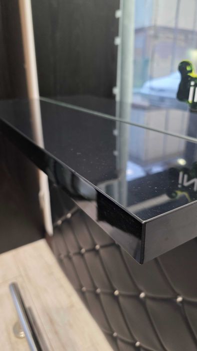 Фризьорско обзавеждане