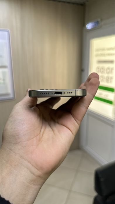 Iphone 15 Pro/айфон 15 про 256ГБ 87%