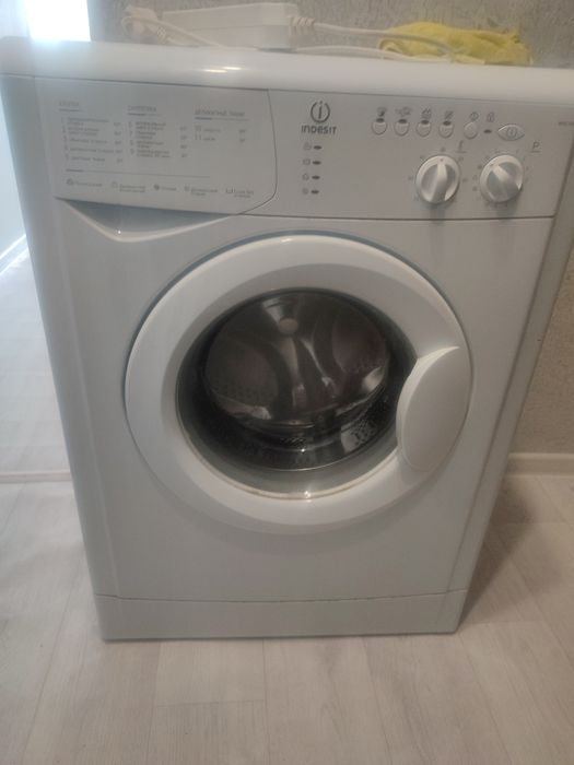 Стиральная машина Индезит