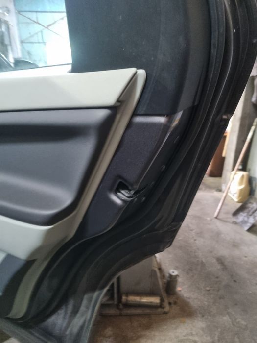 Usa Dreapta Spate Land Rover Discovery Sport 2014 - 2019 SUV 4 Usi Corris Gray 873 (1543) Garantie