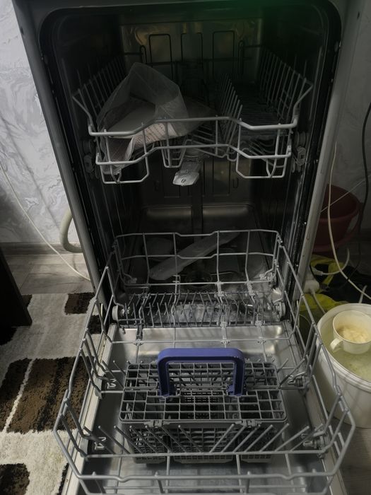 Продам посудомоечная машину BEKO