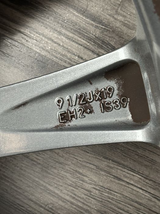 BMW 19 инча джанти
