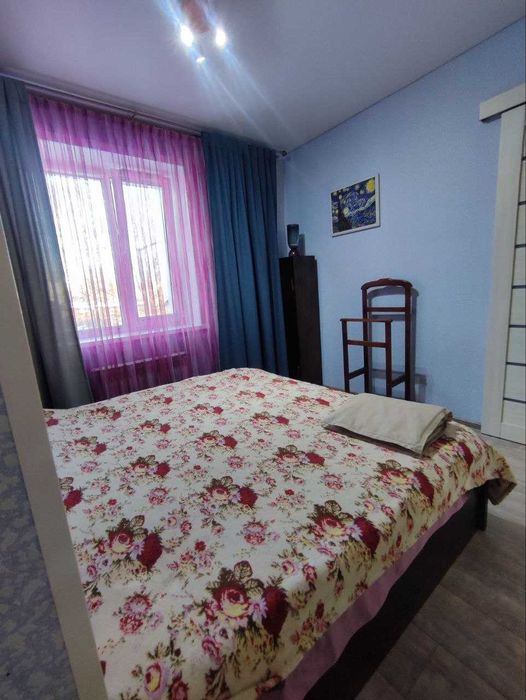 Продам трехкомнатную с отличным ремонтом