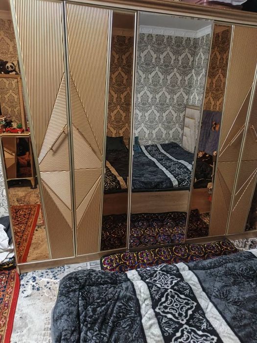 Мебел сотилади срочно