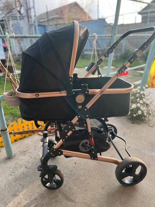 Продам коляску в отличном состоянии.