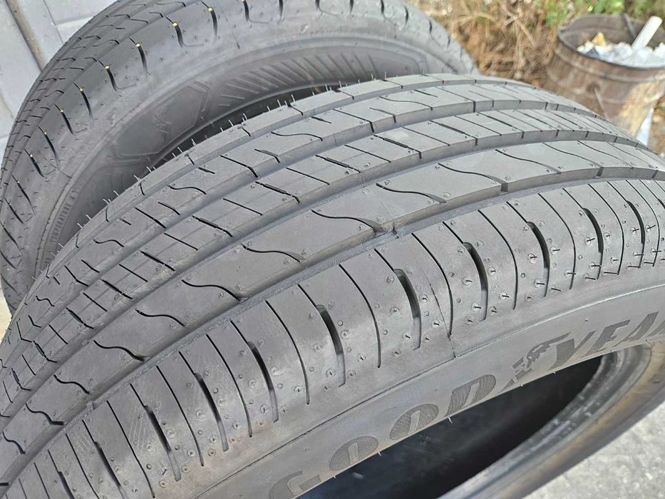2бр. 18" 225/60 R18 летни GOODYEAR нови - 2025г. 9mm SUV