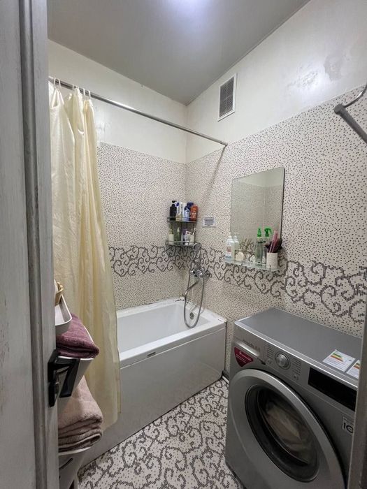 Продаётся 2 ком квартира Селхоз