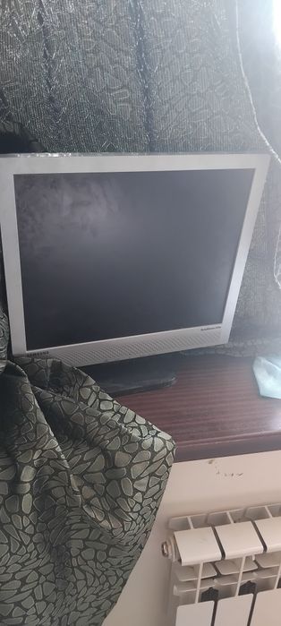 Продам манитор 6000тг