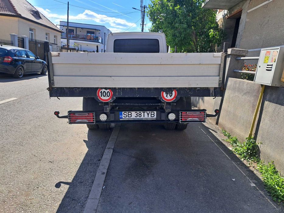 Iveco basculabil 2010, 6 tr, 3.5 to, perne aer, arc lamelar opt macara