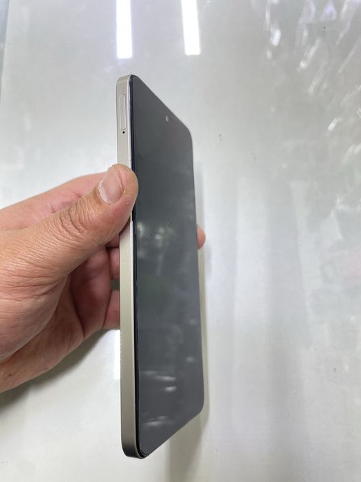 Realme C55 (256GB) в идеальном состояний