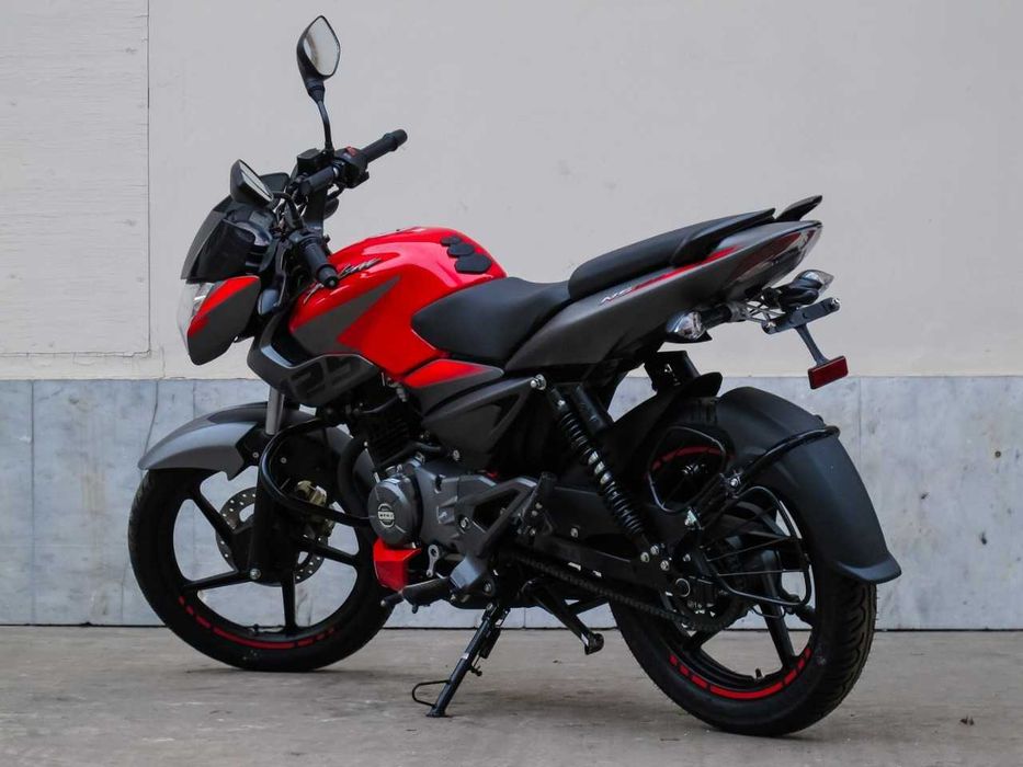 Мотоцикл Bajaj Pulsar NS 125