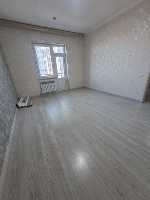 Срочно квартира сотилади