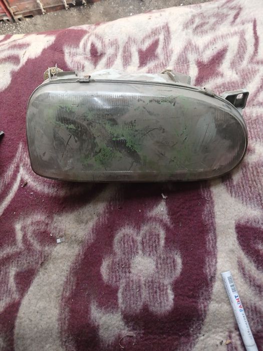 Фара Фольксваген Гольф3