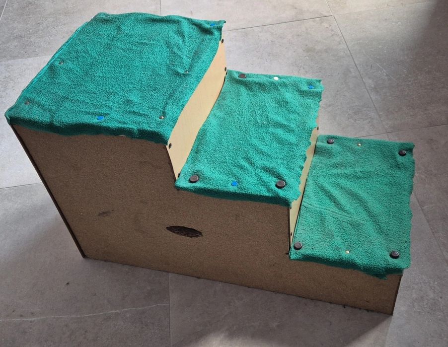 *Подарявам* стълби